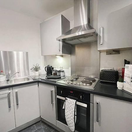 Cityfront Modern Apt Near City Centre/Etihad, Free Parking 맨체스터 외부 사진